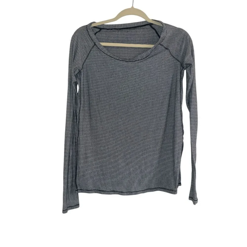 ✨Lululemon Presence Of Mind Long Sleeve Sz Medium Top✨